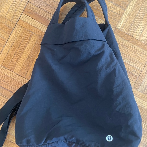 Lululemon Black Tote Bag - Picture 2 of 3